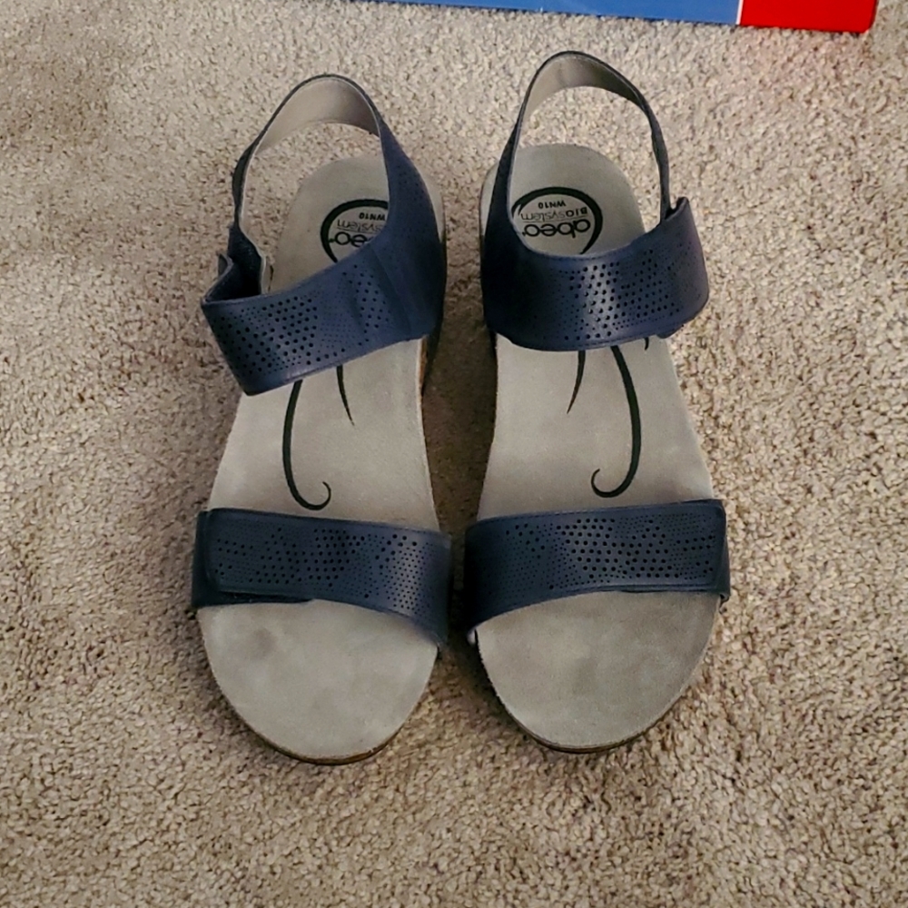 Abeo uphold blue gray size 10 neutral adorable sandals